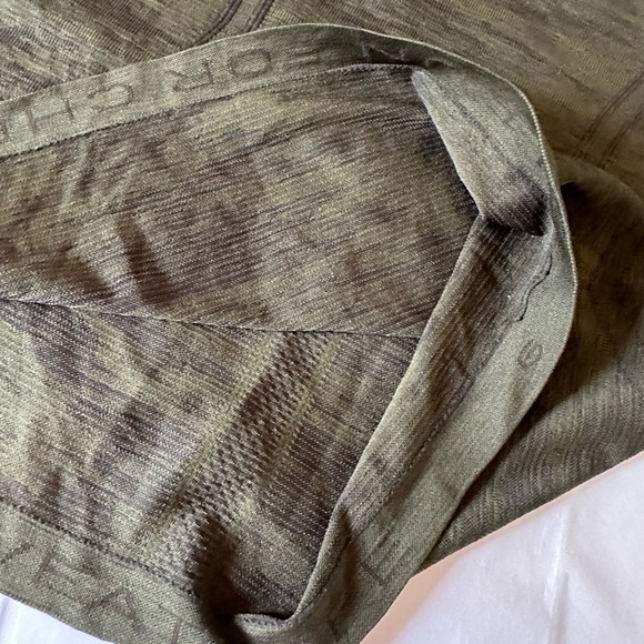 Lululemon swiftly tech - Picture 3 of 4